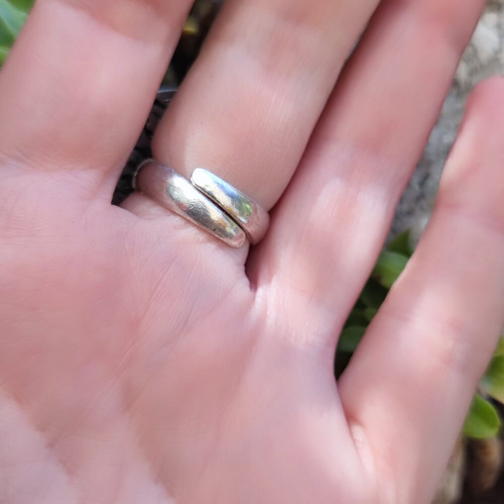 Anello in argento antico con pavoni - CHITAURAHA