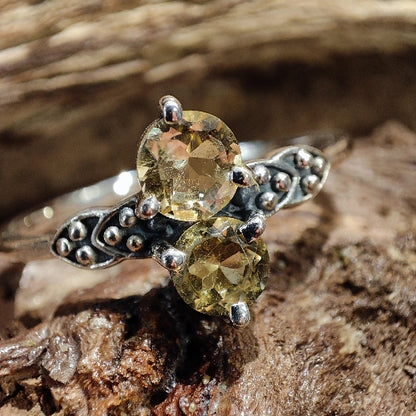 Anello con pietra in argento 925 - SIRKALI – quarzo citrino