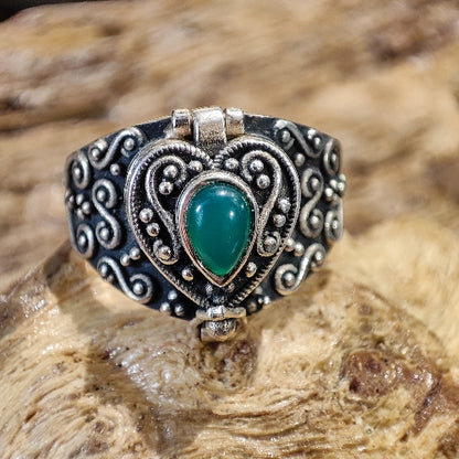 Anello veleno con pietra in argento 925 - OMALDUR – agata verde
