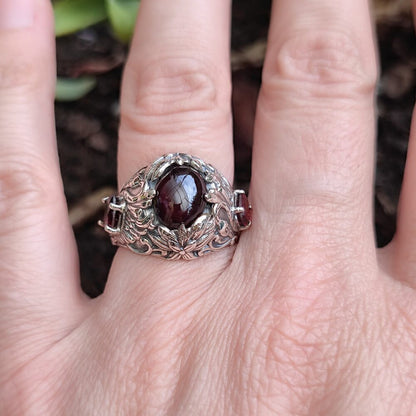 Anello etnico con pietra in argento 925 - CHANDLA