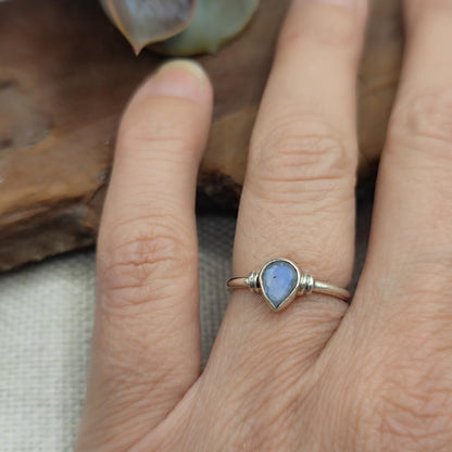Anello artigianale in argento 925 con pietra - ISNAPUR