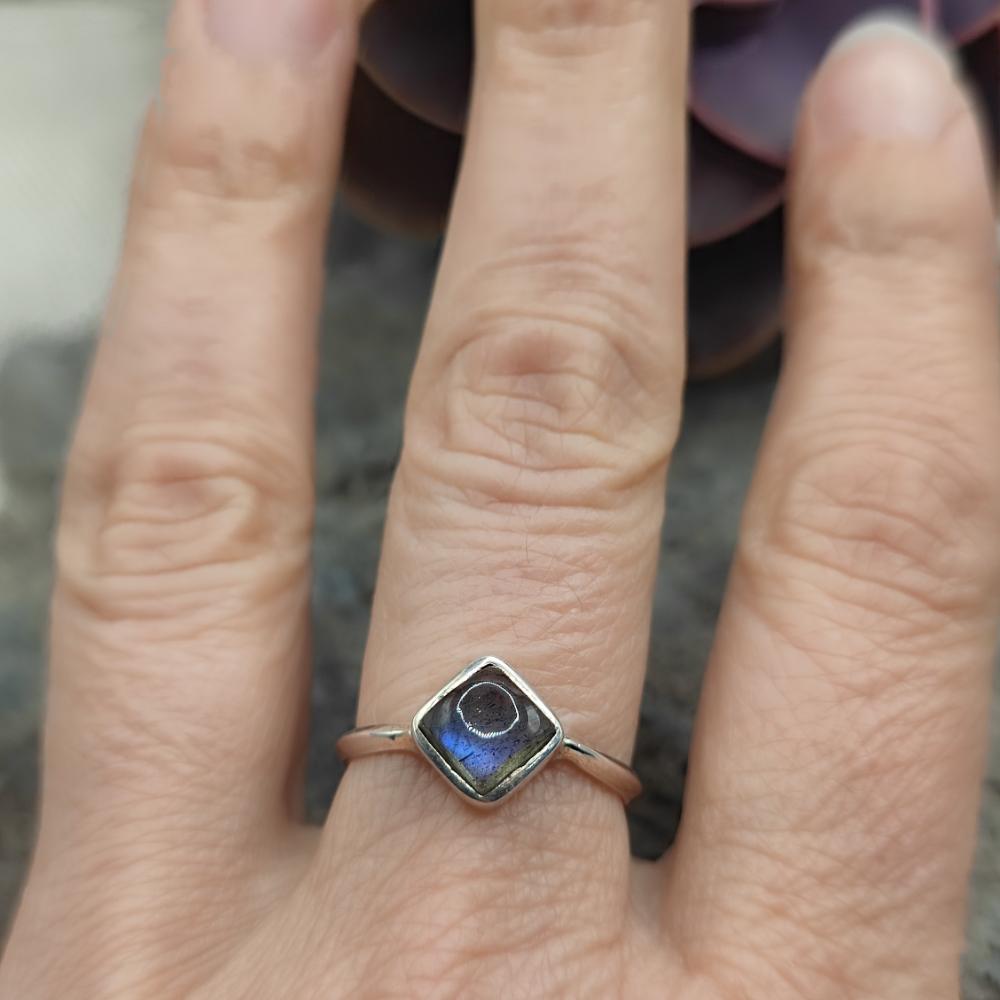 Anello artigianale in argento 925 con pietra - JAGTIAL