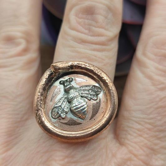 Anello artigianale in argento 925 e bronzo con ape - DIYA
