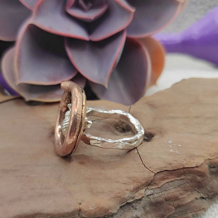 Anello artigianale in argento 925 e bronzo con ape - DIYA