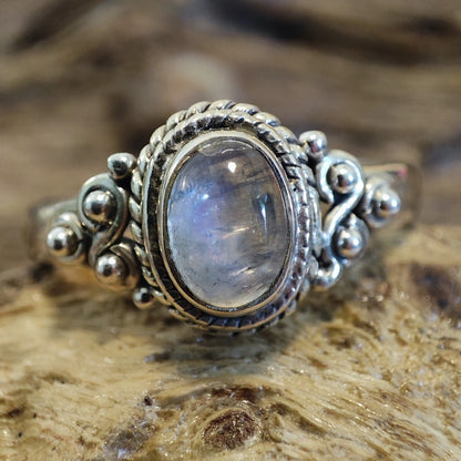 Anello con pietra di luna in argento 925 - DRUAM