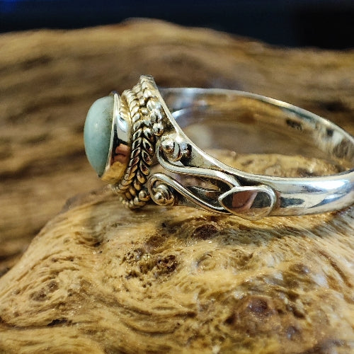 Anello con pietra e filigrana in argento 925 - NARUNA