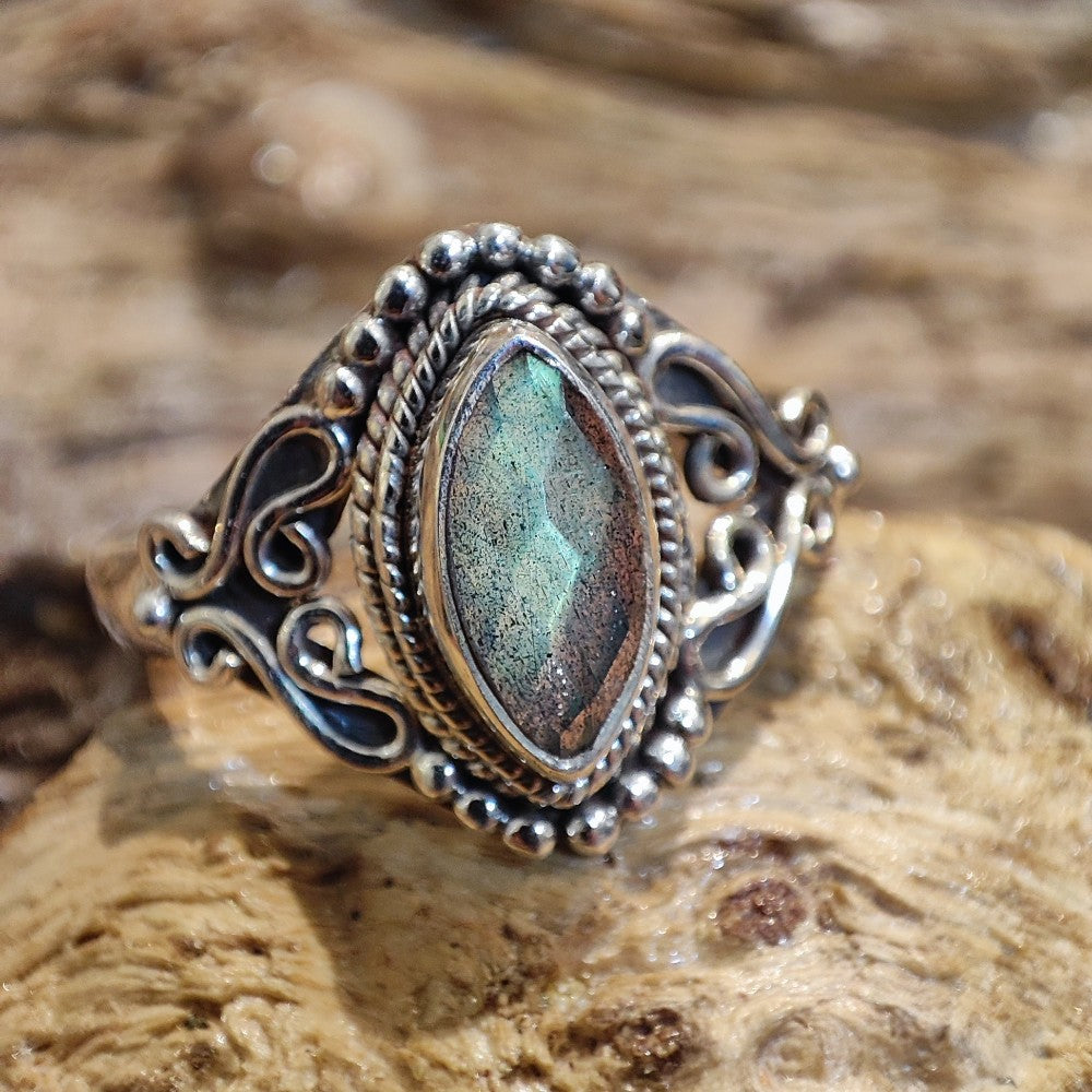 Anello con pietra in argento 925 - SOMOS