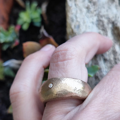 Anello artigianale in bronzo con pietra - KEOLARI