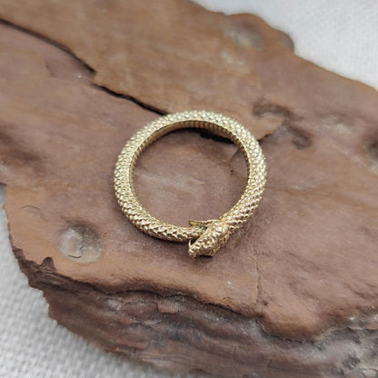 Anello in bronzo dorato serpente - UROBORO