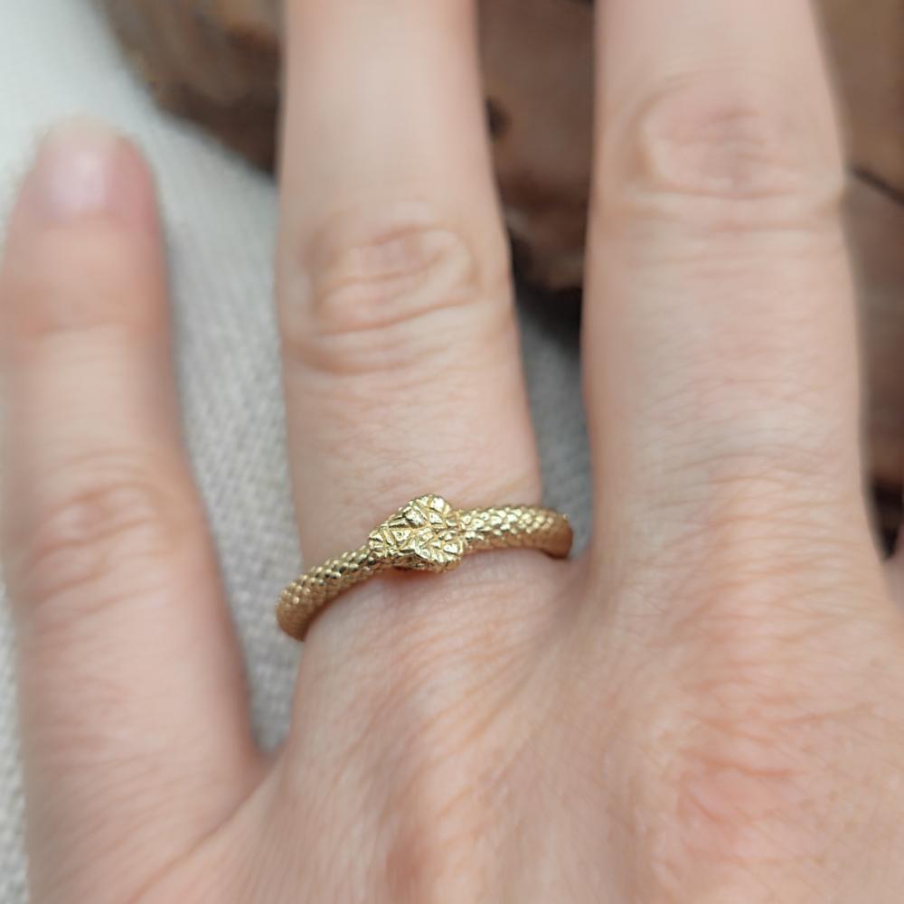 Anello in argento 925 serpente - UROBORO – serpente