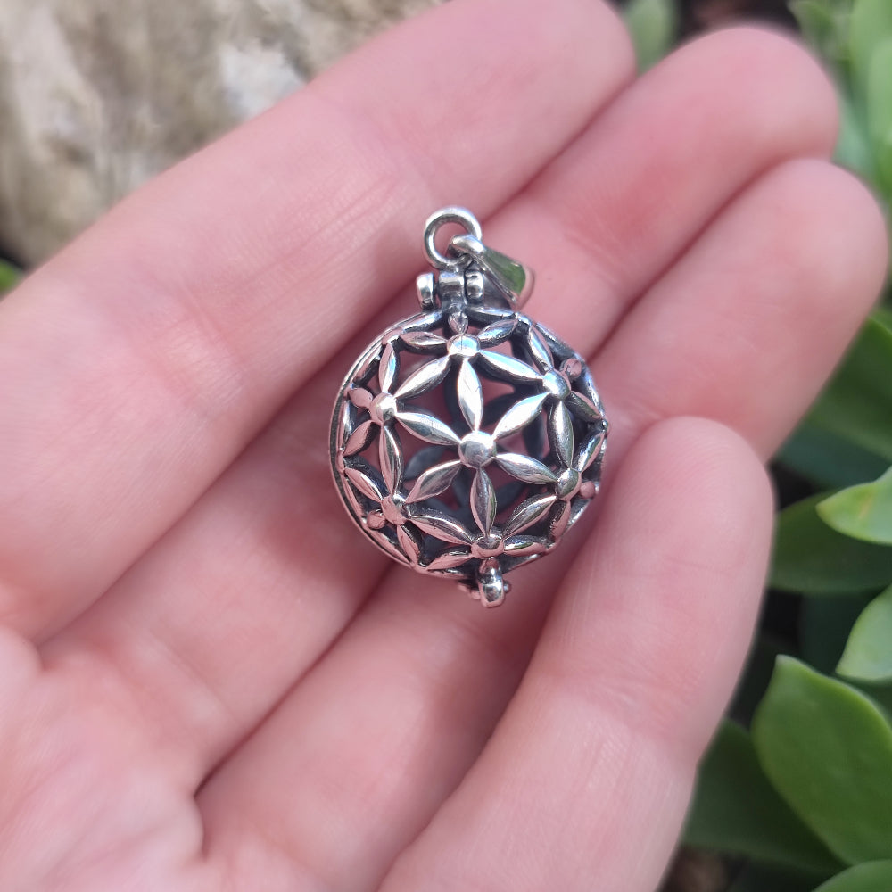 Ciondolo in argento 925 sfera traforata - RAMSAR