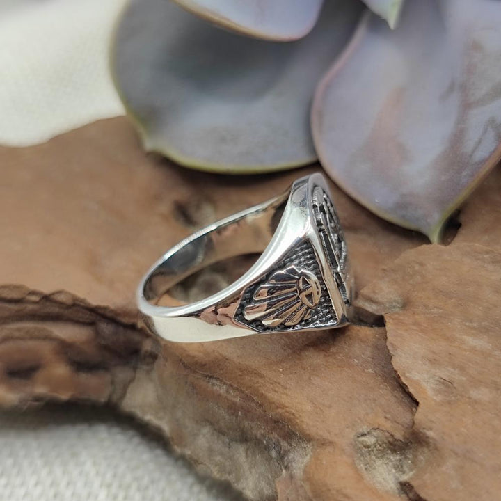 Anello chevalier con simboli in argento 925 - HOPE