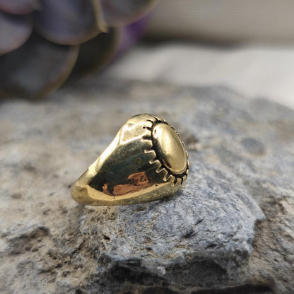 Anello chevalier in ottone - TAVIRA