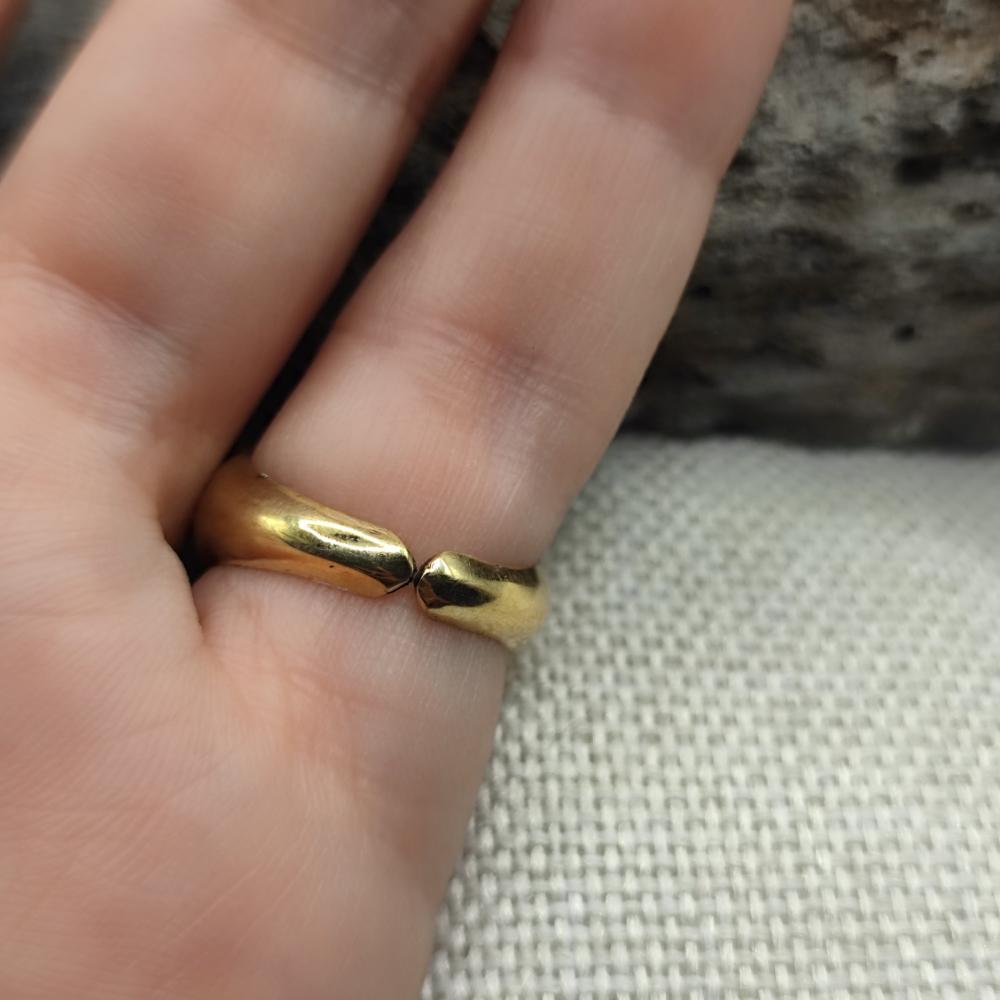 Anello chevalier in ottone - TAVIRA