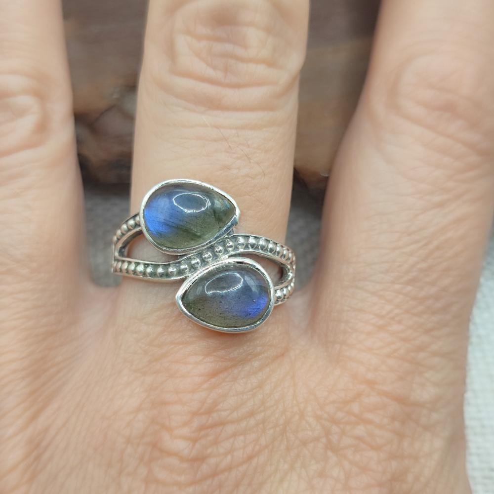 Anello etnico in argento 925 con pietra - BHEEMUNIPATNAM