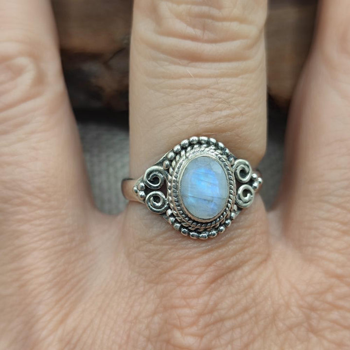 Anello etnico in argento 925 con pietra - BODHAN