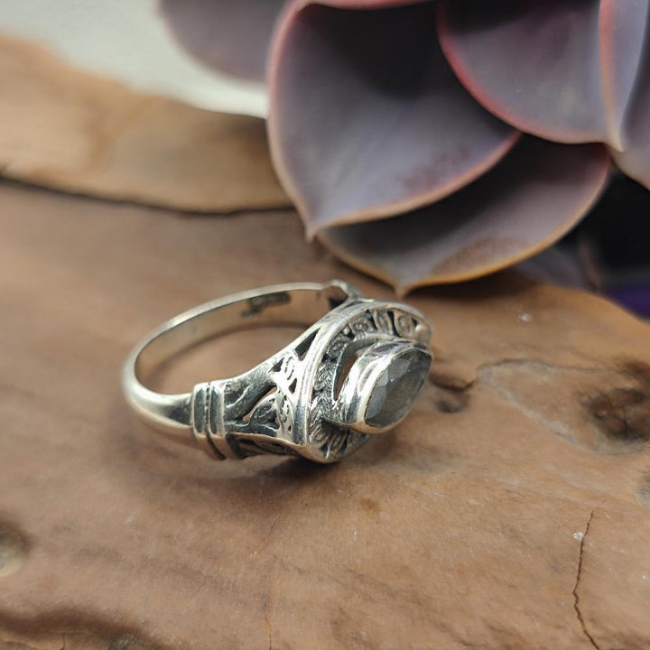 Anello etnico in argento 925 labradorite - JYOTI