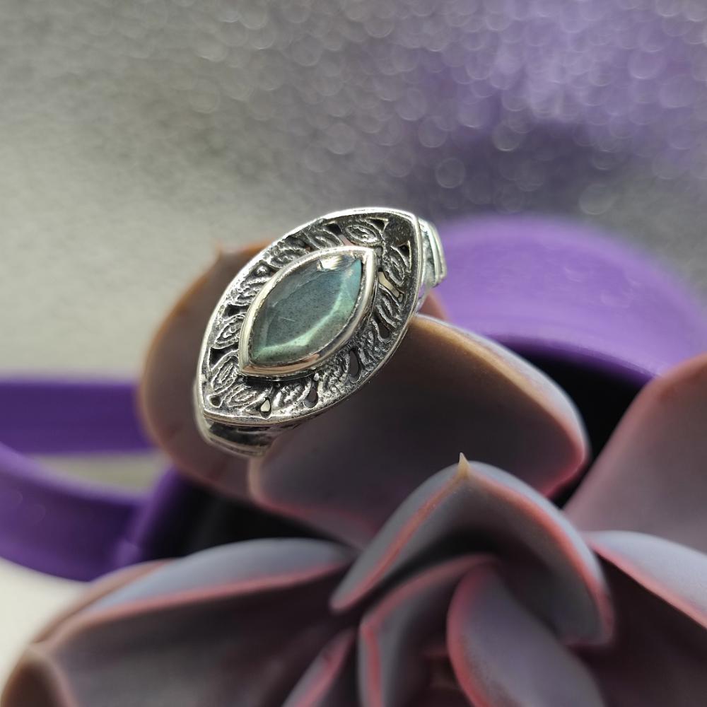 Anello etnico in argento 925 labradorite - JYOTI