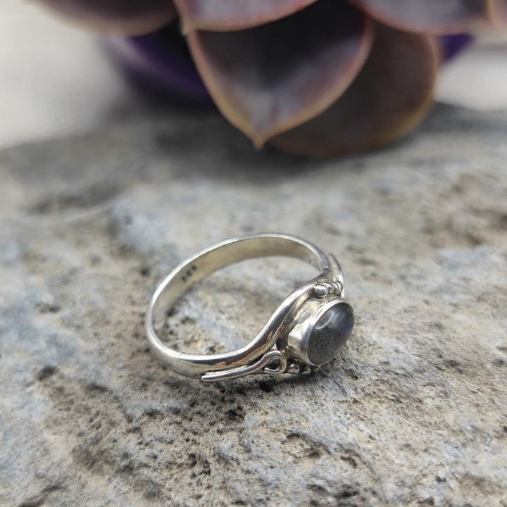 Anello etnico in argento 925 labradorite - VAIDHEI