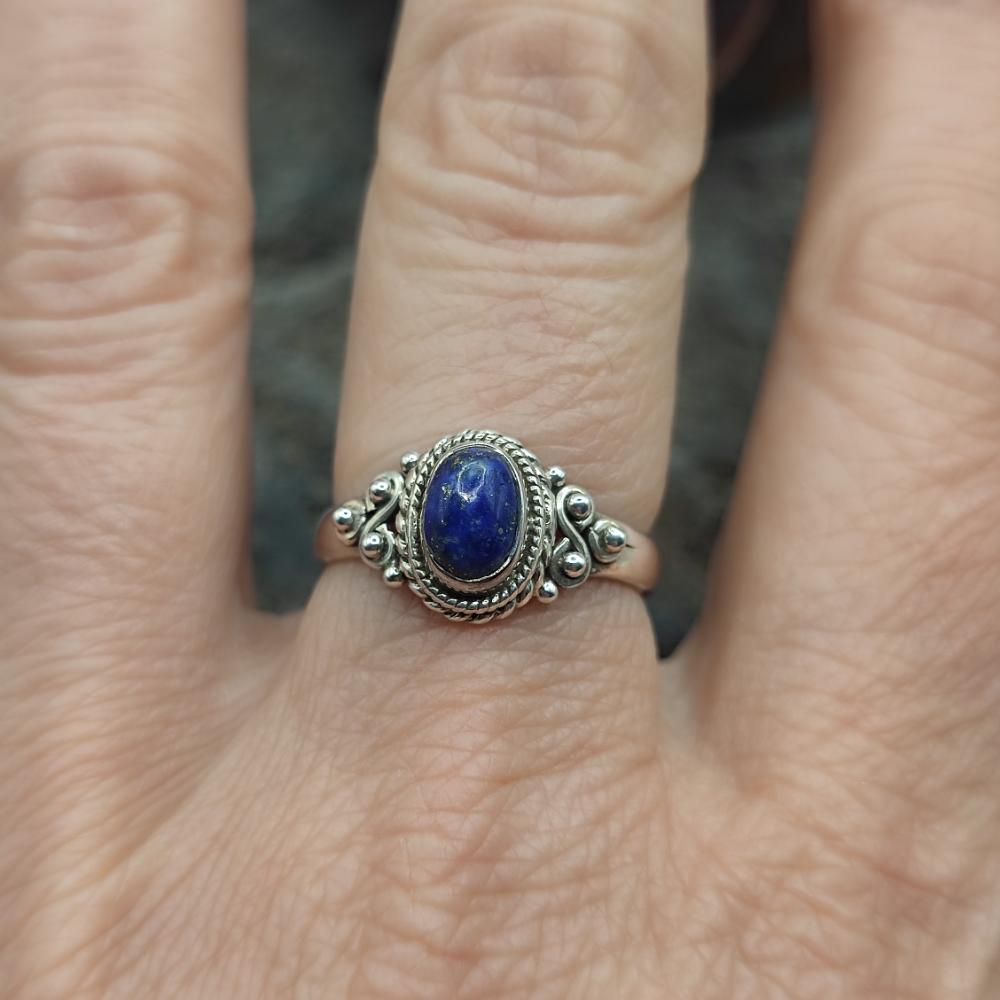 Anello etnico in argento 925 con lapisalzzuli - TANVIJ