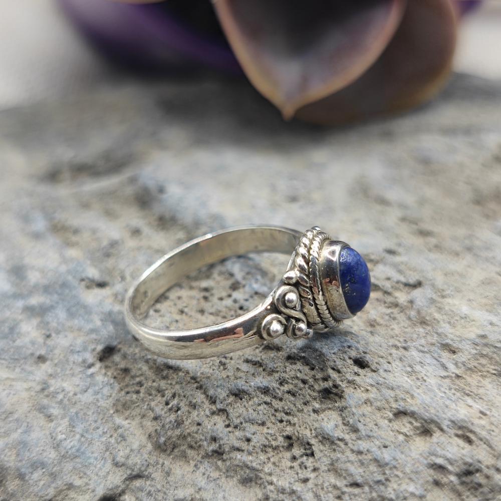 Anello etnico in argento 925 con lapisalzzuli - TANVIJ