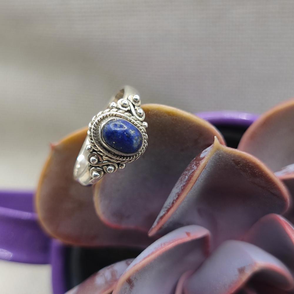 Anello etnico in argento 925 con lapisalzzuli - TANVIJ