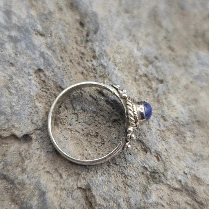 Anello etnico in argento 925 con lapisalzzuli - TANVIJ