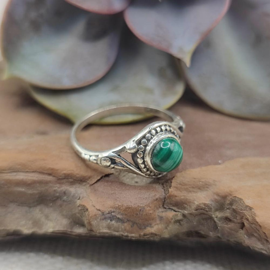 Anello in argento 925 con pietra - AMADALAVALASA