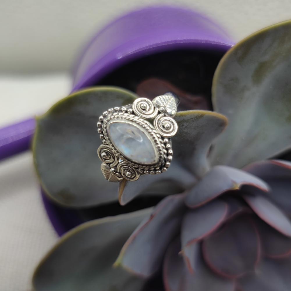 Anello etnico in argento 925 con pietra - AMALAPURAM