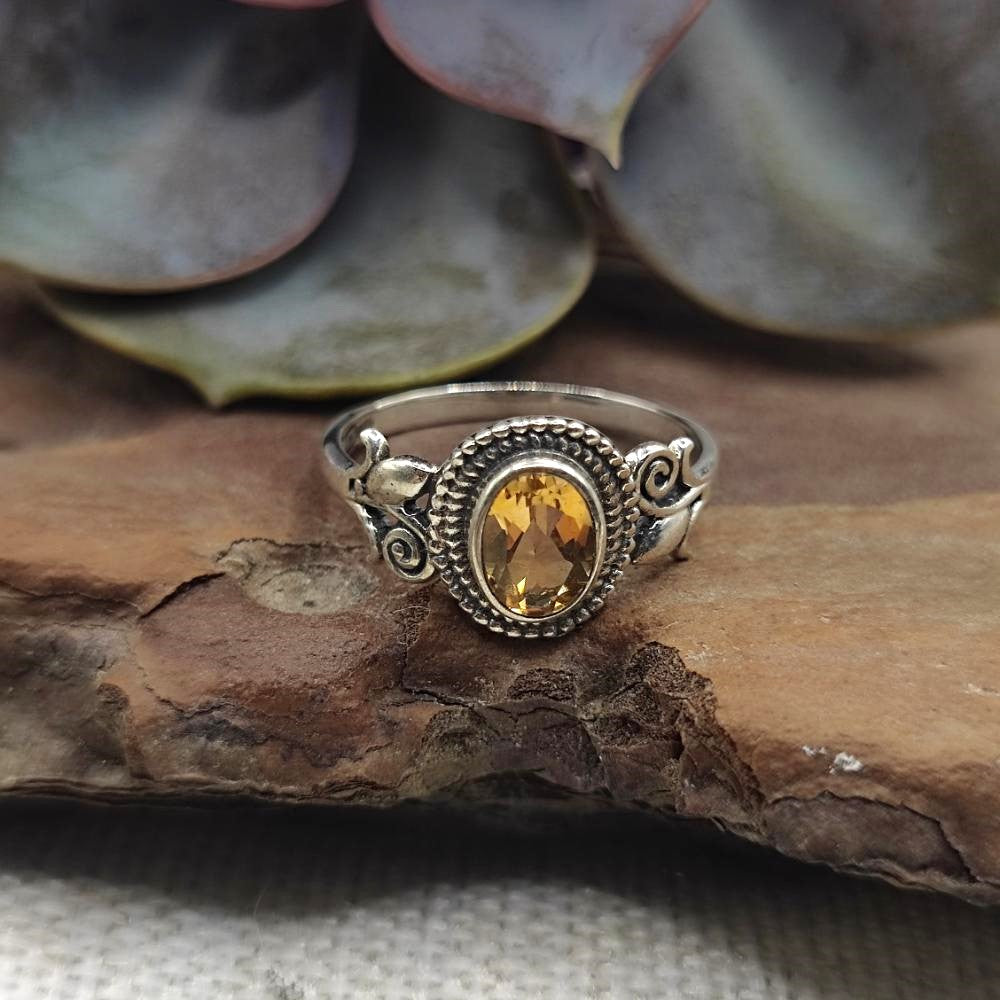 Anello etnico in argento 925 con pietra - ASIFABAD quarzo citrino