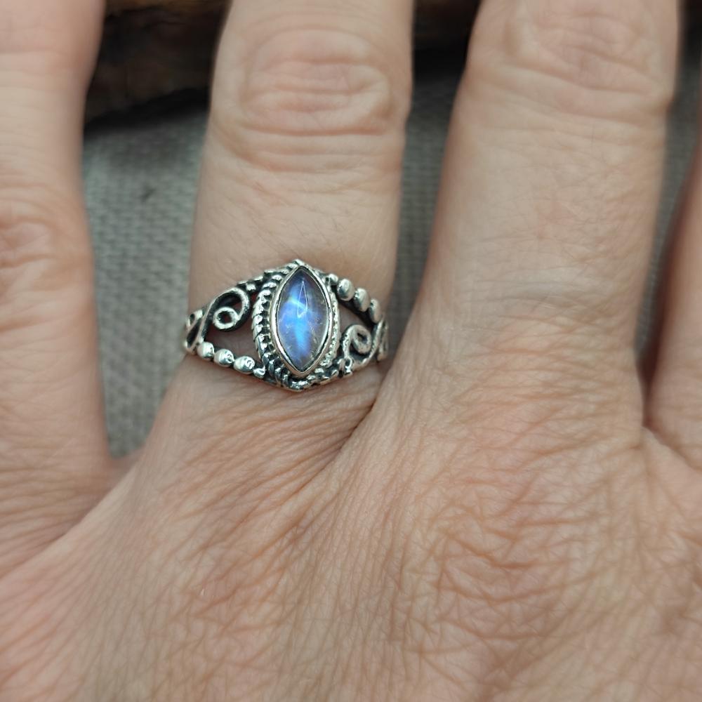 Anello etnico in argento 925 con pietra - EDDUMAILARAM