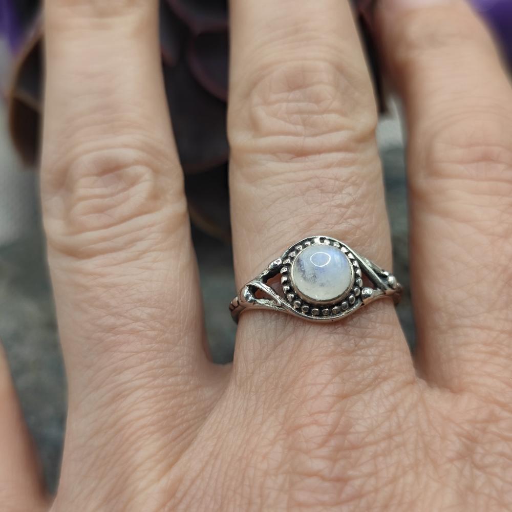 Anello in argento 925 con pietra - AMADALAVALASA