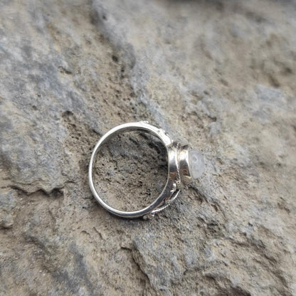 Anello etnico in argento 925 con pietra di luna - TANSIRI