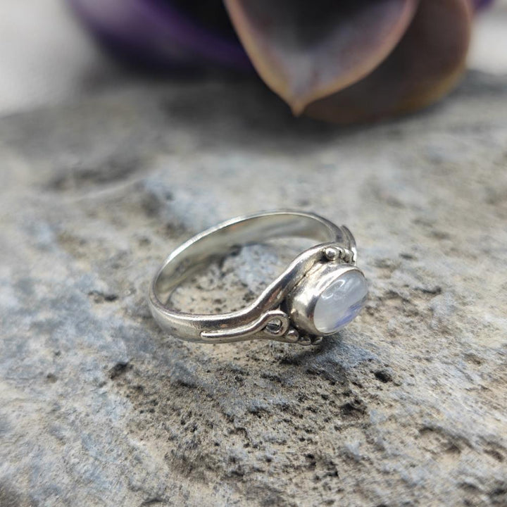 Anello etnico in argento 925 pietra di luna - VAIDHEI