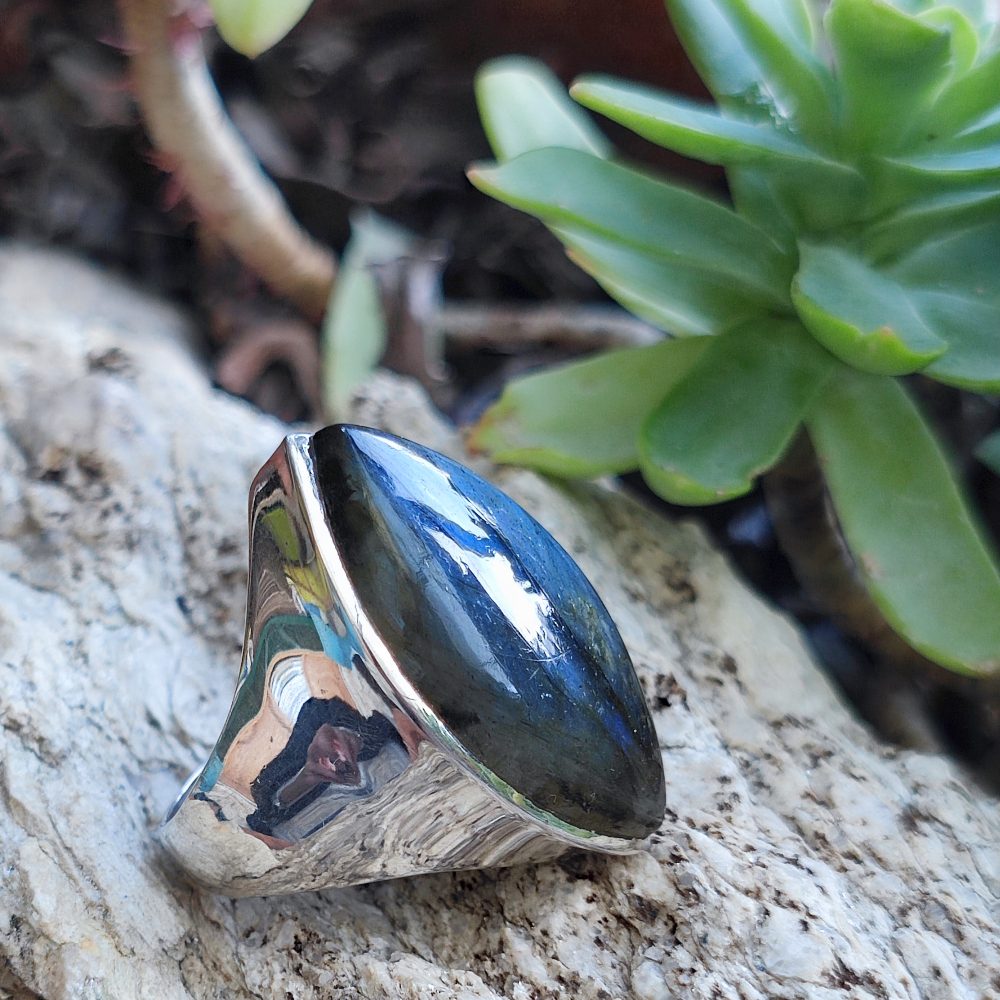 Anello etnico con pietra in argento 925 - LAMTARA