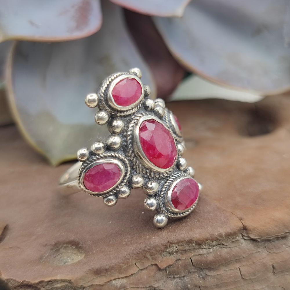 Anello etnico in argento 925 con pietra - PORADIH