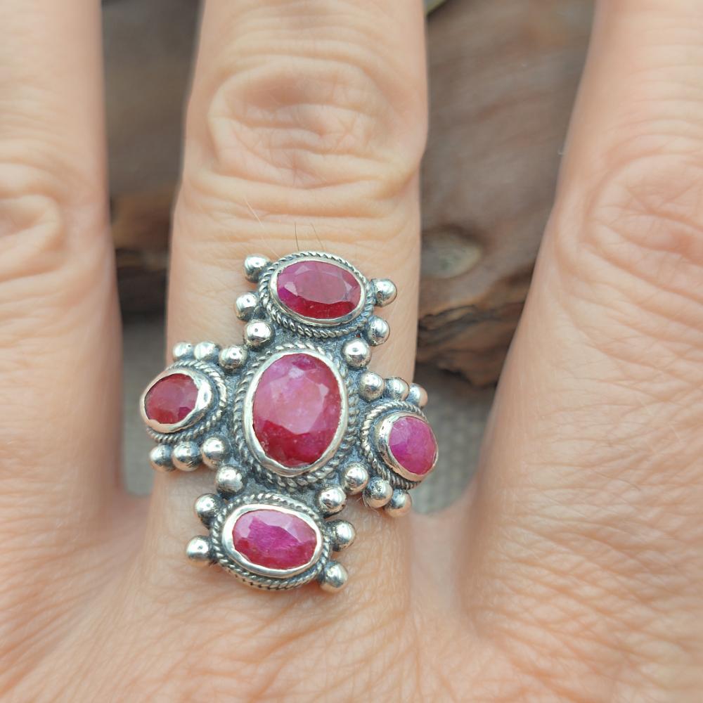 Anello etnico in argento 925 con pietra - PORADIH