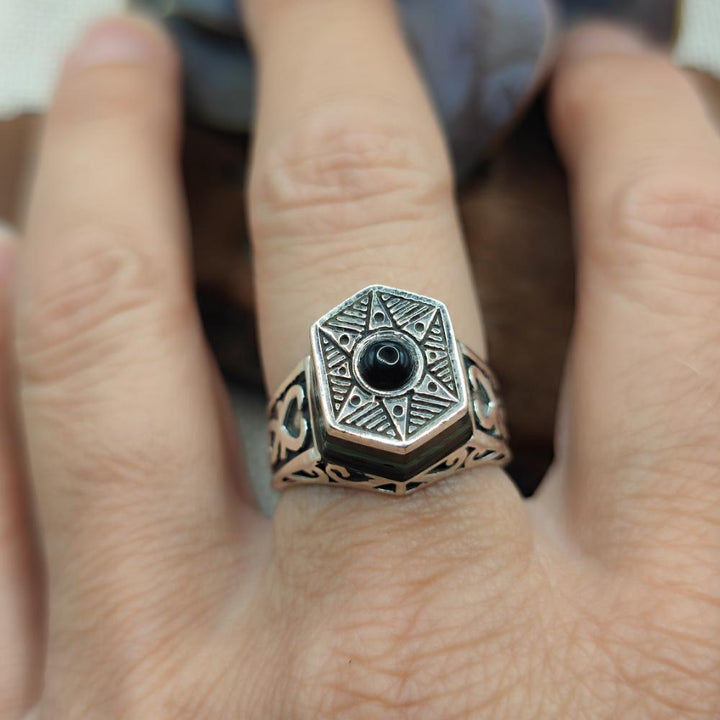 ANELLO etnico in argento 925 con pietra - POTAM