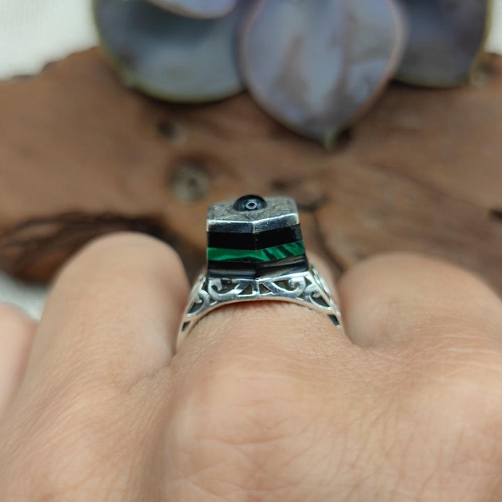 ANELLO etnico in argento 925 con pietra - POTAM