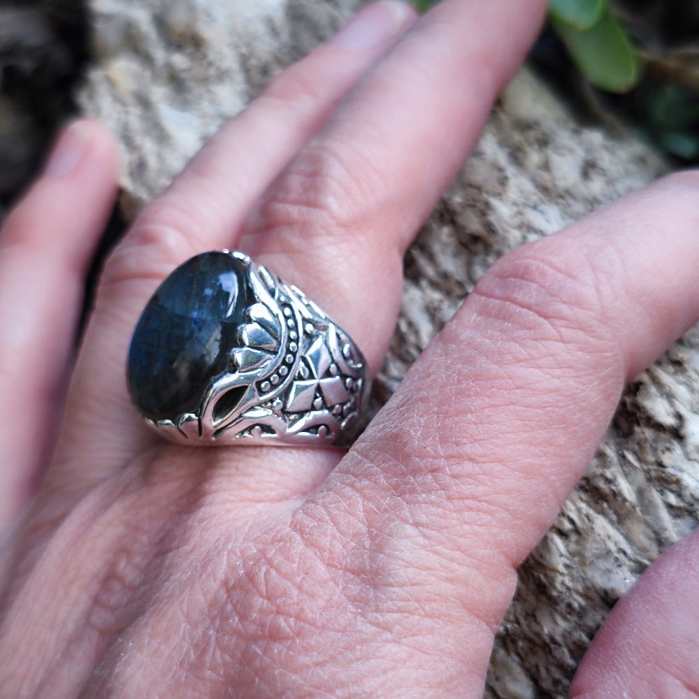 Anello etnico con pietra in argento 925 - RAMPUR