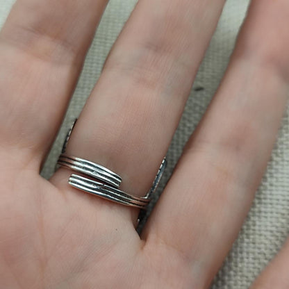 Anello etnico in argento 925 con pietre - TAPOBAN