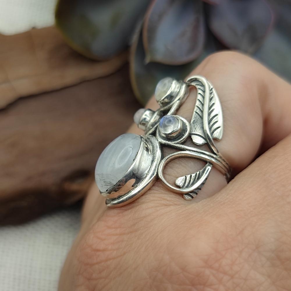 Anello etnico in argento 925 con pietre - TAPOBAN