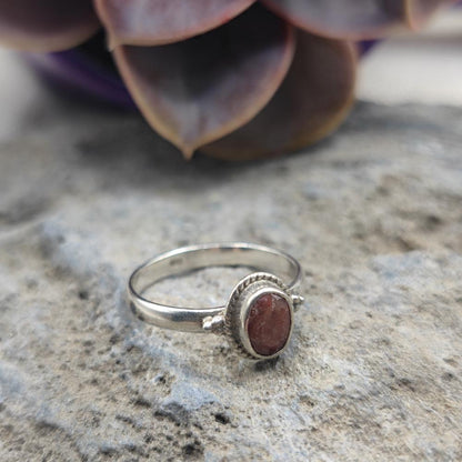 Anello etnico in argento 925 radice di rubino - AZMIRA