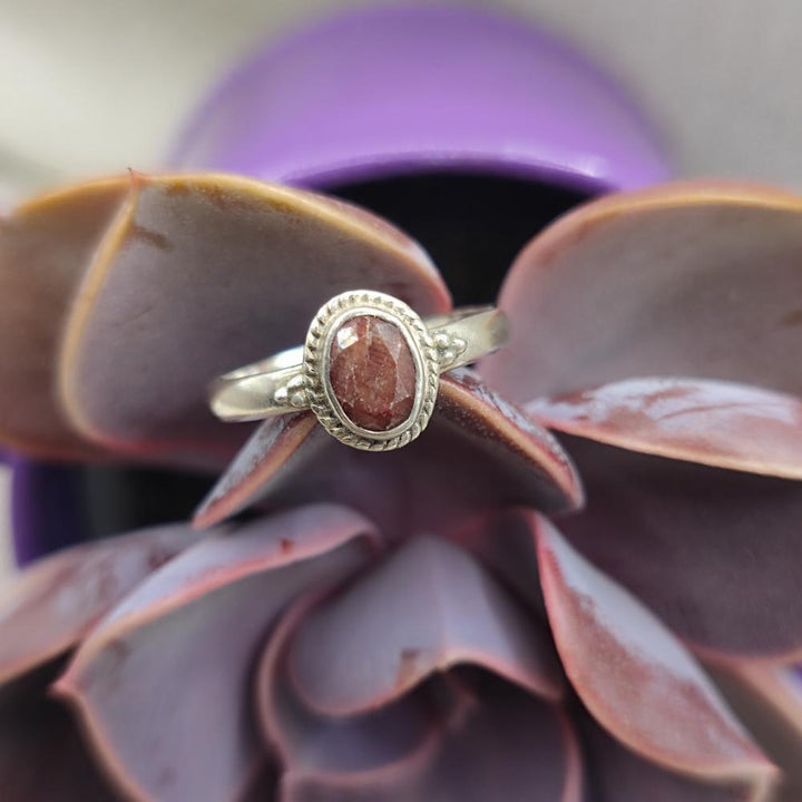 Anello etnico in argento 925 radice di rubino - AZMIRA