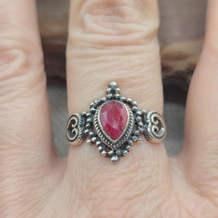 Anello etnico in argento 925 radice di rubino - PALAKHURTY