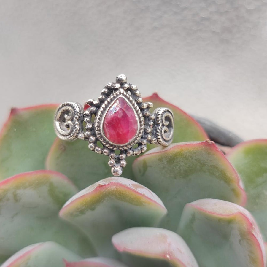 Anello etnico in argento 925 radice di rubino - PALAKHURTY