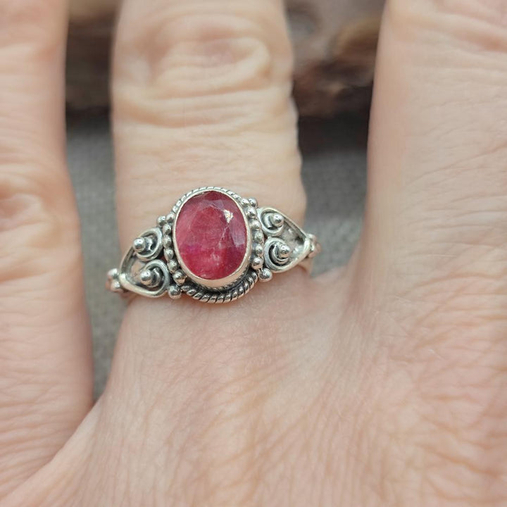 Anello etnico in argento 925 radice di rubino - PALASA