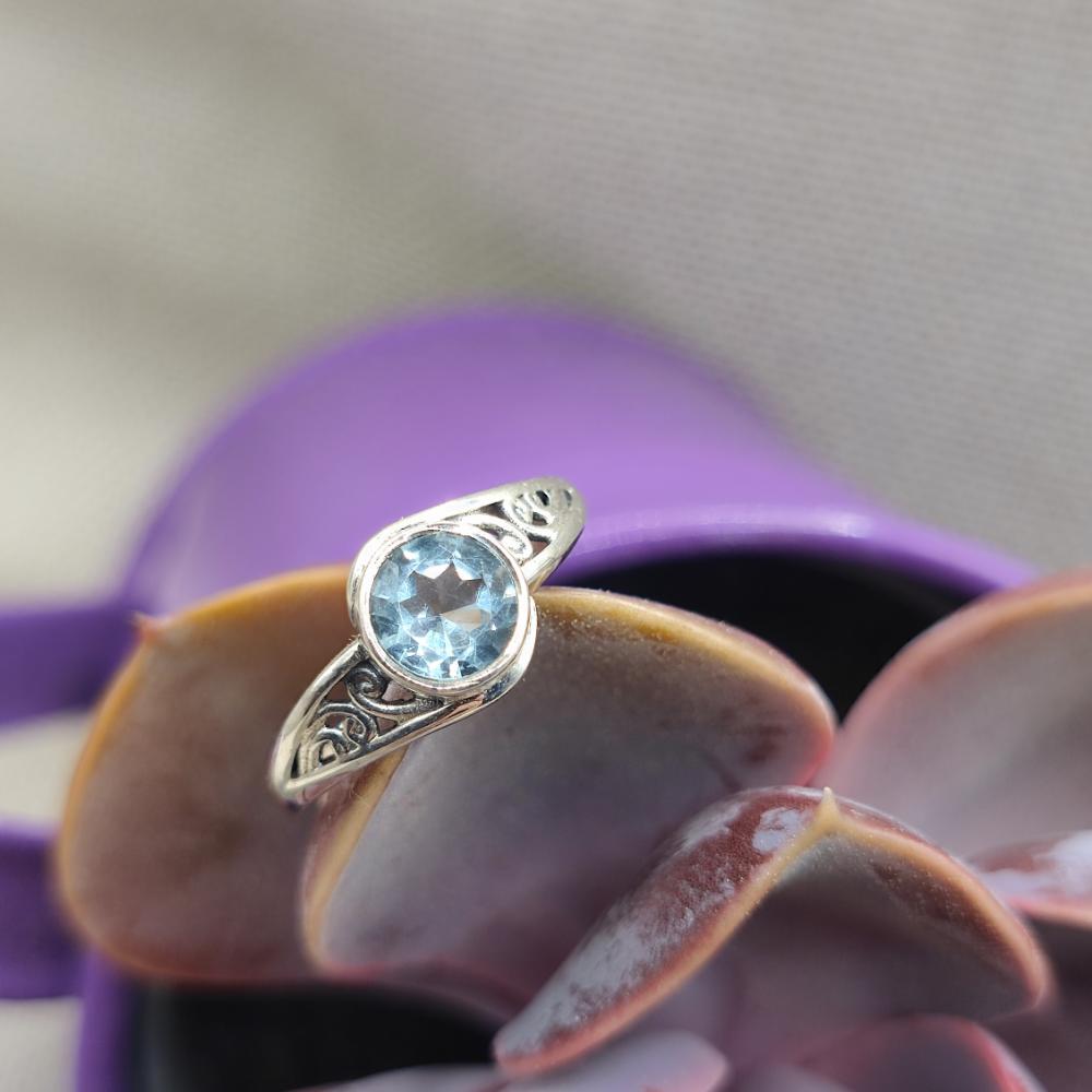 Anello etnico in argento 925 topazio azzurro - RADHA