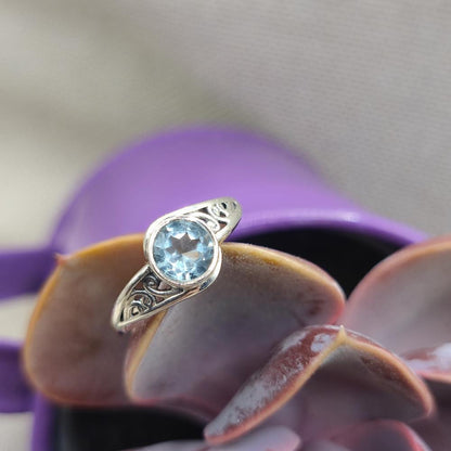 Anello etnico in argento 925 topazio azzurro - RADHA