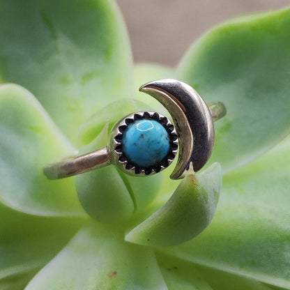 Anello in argento 925 con mezza luna e pietra - CHILAKA – turchese